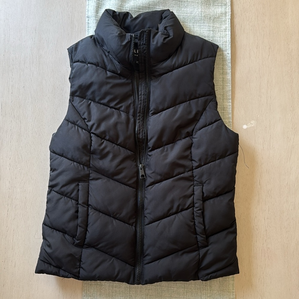 Black Quilted Puffer Vest